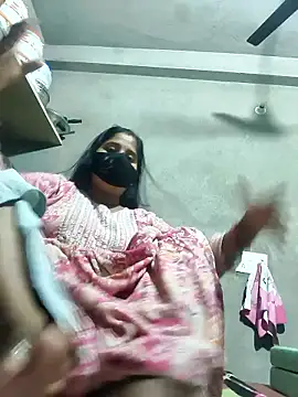 Curvy Chaaya online show from 01.14.26