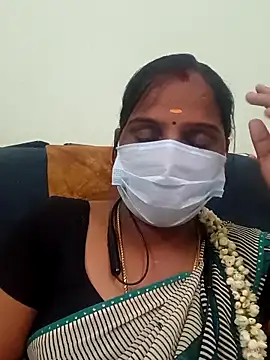 Snapshot of Tamil_Pallavi chatting on 02.11.26 Tamil Pallavi online show from 02.11.26