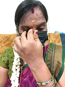 Snapshot of Tamil_Pallavi chatting on 03.13.26 Tamil Pallavi online show from 03.13.26