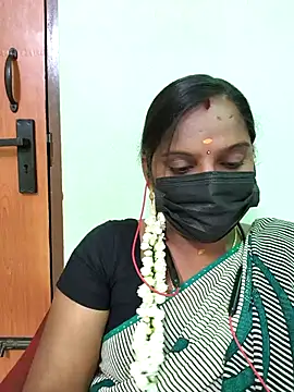 Snapshot of Tamil_Pallavi chatting on 03.22.26 Tamil Pallavi online show from 03.22.26