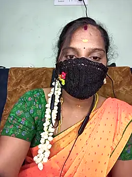 Snapshot of Tamil_Pallavi chatting on 04.15.26 Tamil Pallavi online show from 04.15.26