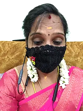 Snapshot of Tamil_Pallavi chatting on 04.16.26 Tamil Pallavi online show from 04.16.26
