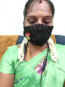 Snapshot of Tamil_Pallavi chatting on 04.17.26 Tamil Pallavi online show from 04.17.26