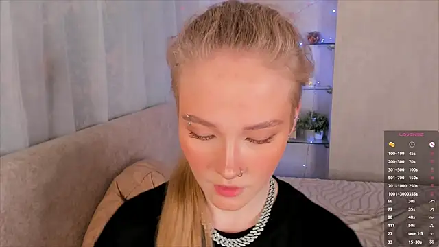 Snapshot of MaireLanda chatting on 06.05.26 MaireLanda online show from 06.05.26