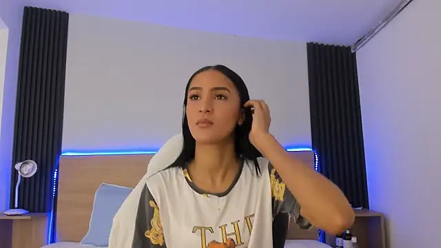 Samantha luv  online show from 02.03.26