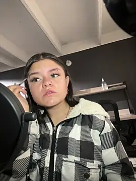 Snapshot of Camila_Duarte2 chatting on 01.14.26 Camila Duarte2 online show from 01.14.26