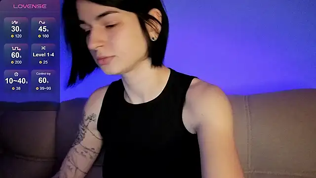 Snapshot of lololozhechka chatting on 01.09.26 lololozhechka online show from 01.09.26