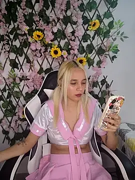 KasumiSophia online show from 04.11.26