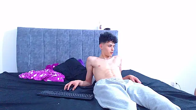 hottie couplee online show from 03.09.26