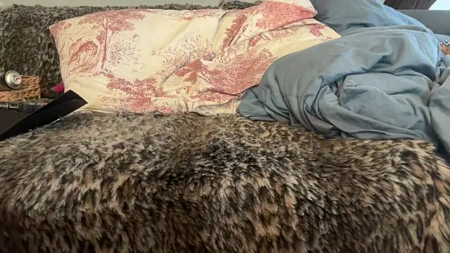 Snapshot of CBT-Sounding chatting on 03.01.26 CBT-Sounding online show from 03.01.26