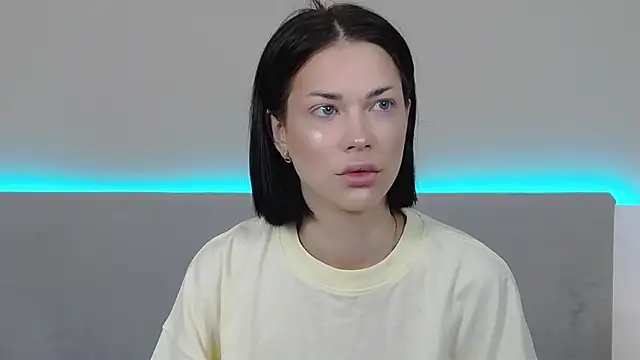 RachaelMils online show from 04.17.26