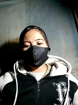 Snapshot of felicity_chloe chatting on 02.04.26 felicity chloe online show from 02.04.26