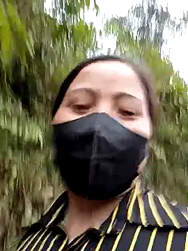 Snapshot of felicity_chloe chatting on 02.06.26 felicity chloe online show from 02.06.26