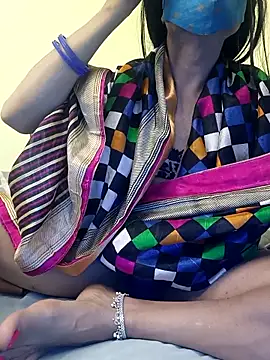 Snapshot of Lovely_Ladyboy_star chatting on 02.14.26 Lovely Ladyboy star online show from 02.14.26