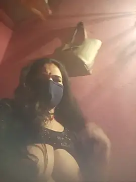 Your-shreya143 online show from 12.16.25