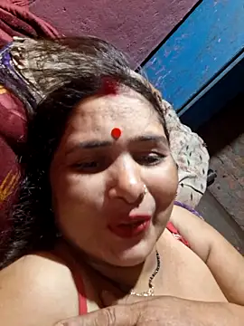 Snapshot of Your-shreya143 chatting on 05.10.26 Your-shreya143 online show from 05.10.26