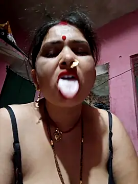 Snapshot of Your-shreya143 chatting on 05.13.26 Your-shreya143 online show from 05.13.26