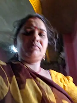 Snapshot of Your-shreya143 chatting on 05.21.26 Your-shreya143 online show from 05.21.26