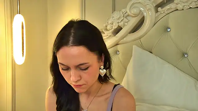 MonicaMercer online show from 03.02.26