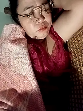 Snapshot of Sexfullx chatting on 04.18.26 Sexfullx online show from 04.18.26