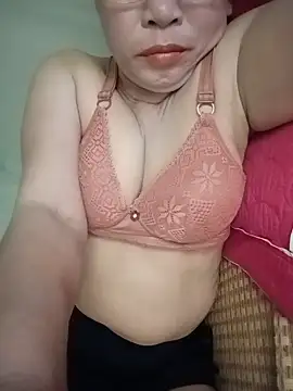 Snapshot of Sexfullx chatting on 06.28.26 Sexfullx online show from 06.28.26