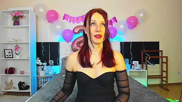 KiraNeeww online show from 02.27.26