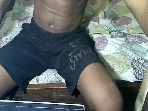 Snapshot of londanirc chatting on 02.01.26 londanirc online show from 02.01.26