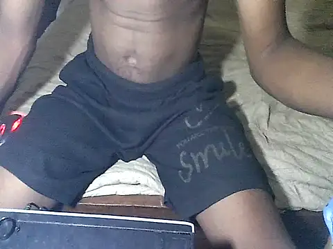 Snapshot of londanirc chatting on 02.17.26 londanirc online show from 02.17.26