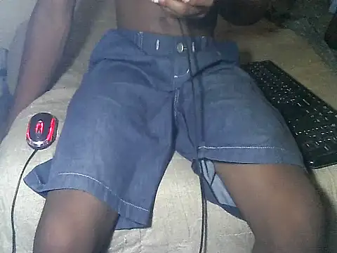 Snapshot of londanirc chatting on 02.28.26 londanirc online show from 02.28.26