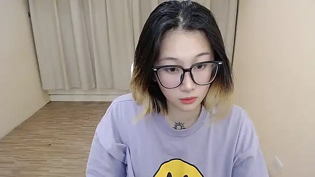 Snapshot of abella1116 chatting on 06.17.26 abella1116 online show from 06.17.26