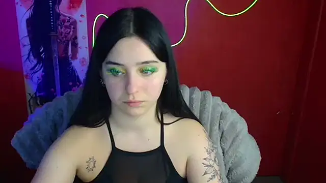 Lilu May online show from 04.15.26