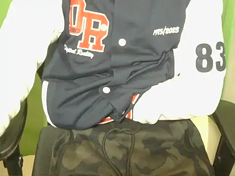 Snapshot of Michal_Fransis chatting on 01.14.26 Michal Fransis online show from 01.14.26