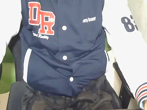 Snapshot of Michal_Fransis chatting on 01.15.26 Michal Fransis online show from 01.15.26