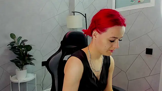 Snapshot of Linda_Jonys chatting on 05.18.26 Linda Jonys online show from 05.18.26
