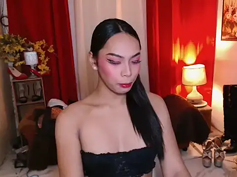 Snapshot of kylieEmparado chatting on 06.08.26 kylieEmparado online show from 06.08.26