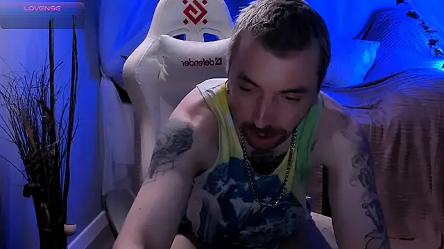 shaun white online show from 12.14.25