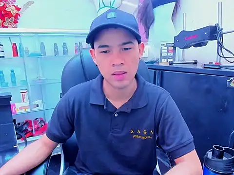 Snapshot of SweeXioji chatting on 01.06.26 SweeXioji online show from 01.06.26