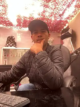 Snapshot of SweeXioji chatting on 01.11.26 SweeXioji online show from 01.11.26