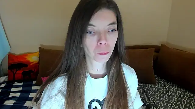 Snapshot of LikaAliston chatting on 01.13.26 LikaAliston online show from 01.13.26