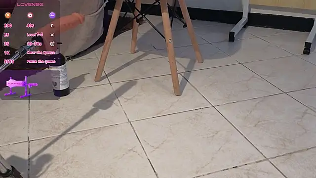 Saly Moon1 online show from 03.12.26