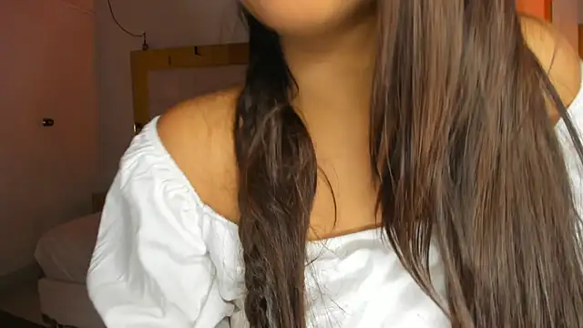 Snapshot of Zoei_Moon chatting on 05.15.26 Zoei Moon online show from 05.15.26
