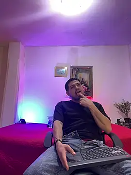 williamsmiiths16 online show from 03.09.26