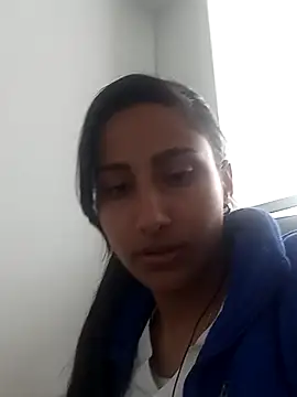 Vera Luna  online show from 12.16.25