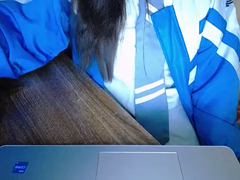 maian love online show from 04.22.26