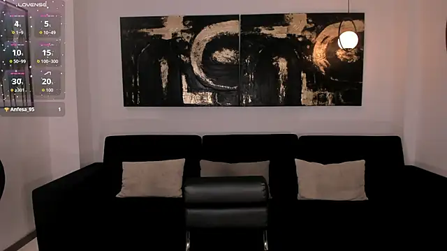 Snapshot of MadisonKane chatting on 02.27.26 MadisonKane online show from 02.27.26