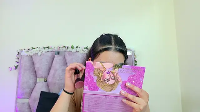 Snapshot of iris_and_damian chatting on 02.27.26 iris and damian online show from 02.27.26