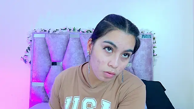 iris and damian online show from 04.11.26