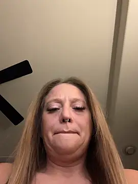 Snapshot of MissyLovelace chatting on 03.28.26 MissyLovelace online show from 03.28.26