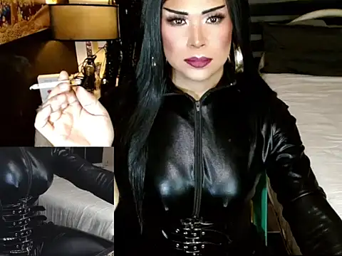 Snapshot of sheenavi chatting on 02.16.26 sheenavi online show from 02.16.26