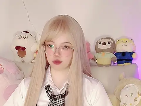 Snapshot of Miyeoonn chatting on 01.12.26 Miyeoonn online show from 01.12.26